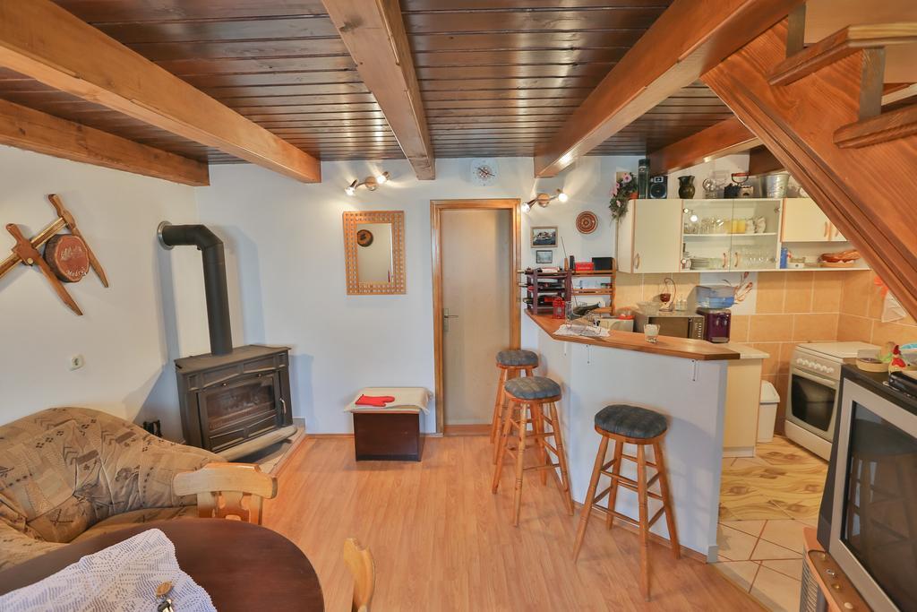 Holiday Home Trzan Йосипдол Экстерьер фото