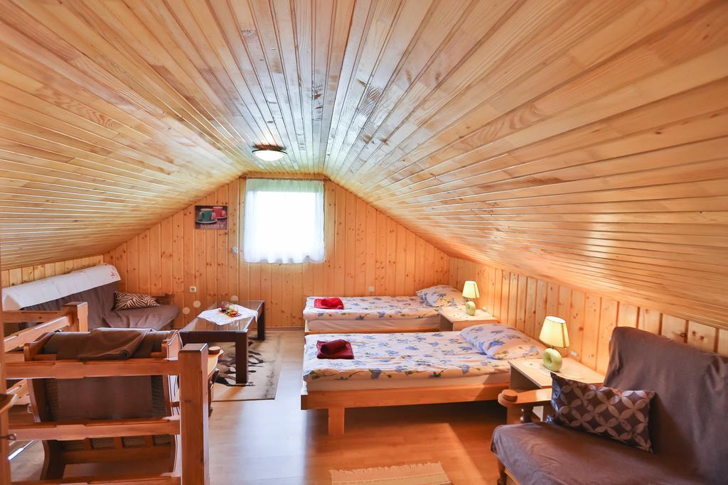 Holiday Home Trzan Йосипдол Экстерьер фото