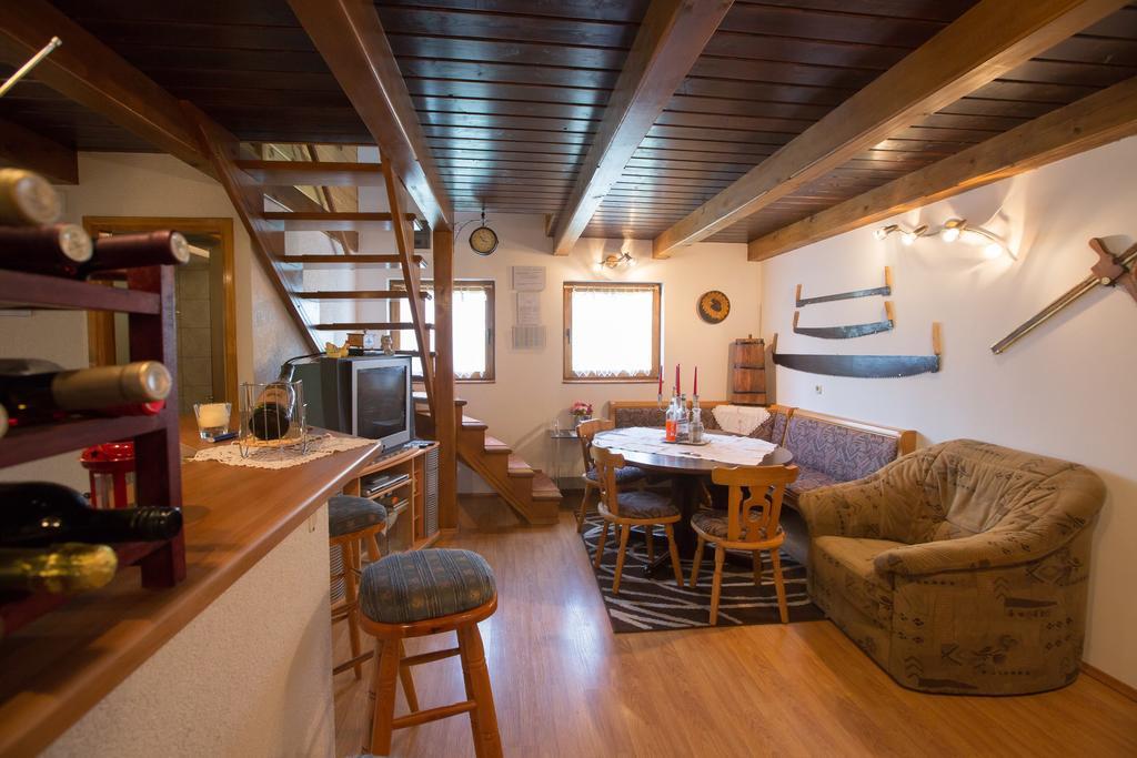 Holiday Home Trzan Йосипдол Экстерьер фото