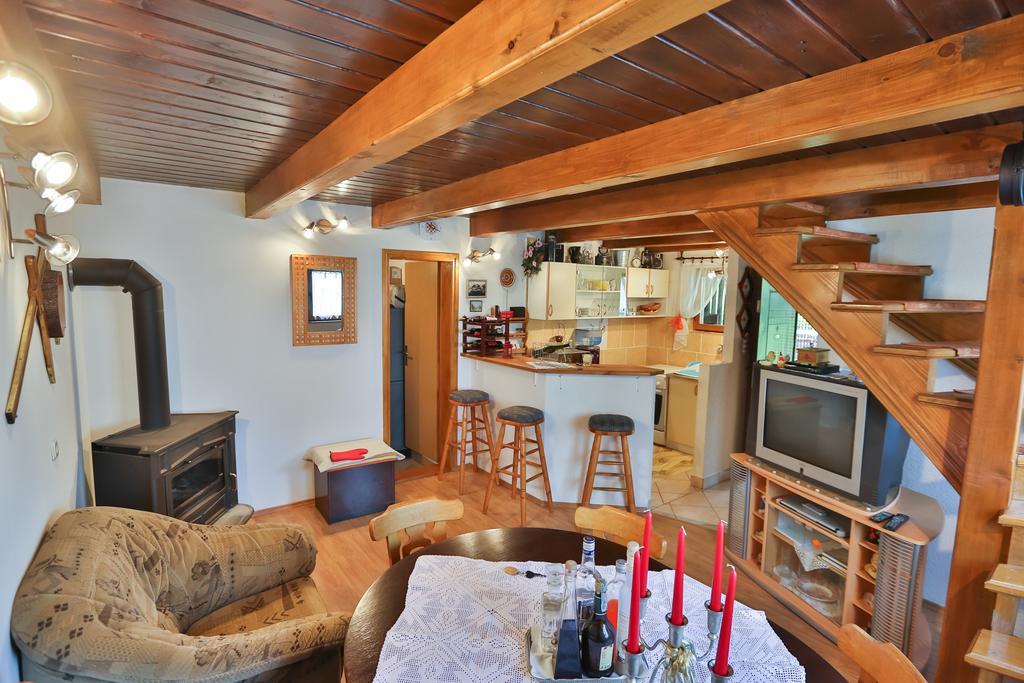 Holiday Home Trzan Йосипдол Экстерьер фото